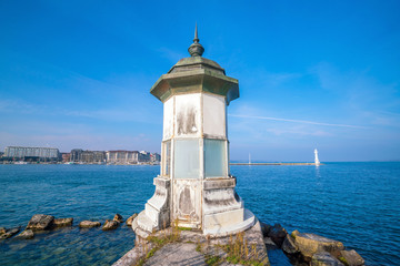 Fototapeta na wymiar Lighthouse in Lake Geneva in Switzerland