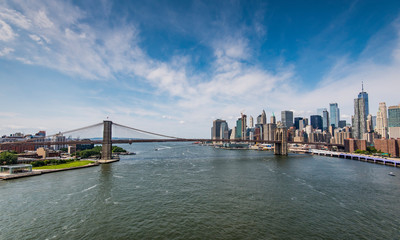 Obraz na płótnie Canvas Brooklyn Bridge & New York City
