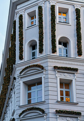 Obraz premium Fragment of Modern apartment building decorated for Christmas in Berlin