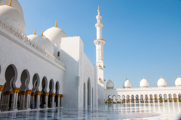 Sheikh Zayed Grand Mosque in Abu Dhabi, UAE