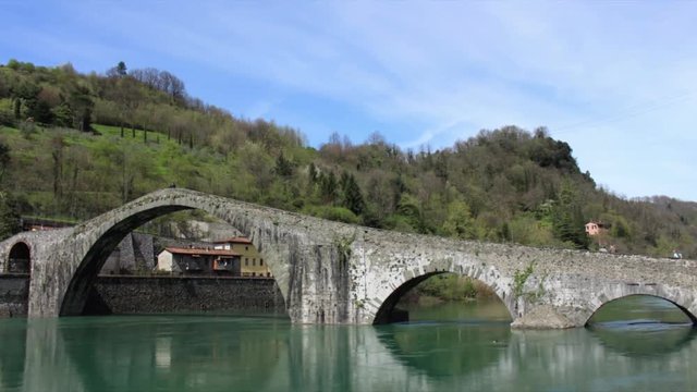 Timelapse Ponte del Diavolo  di Bogo a Mozzano, Lucca