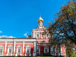 Fototapeta na wymiar Uspenskaya Church at Novodevichy Convent in Moscow Russia