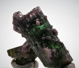01.11.2018, Mineralien, Edelstein, Turmalin, Verdelit, Grün, Stuffe, Natürliche Endung, Brasilien