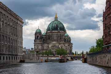 berliner dom © wilfriedb