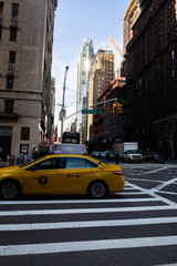 Fototapeta na wymiar Yellow taxi in New York city