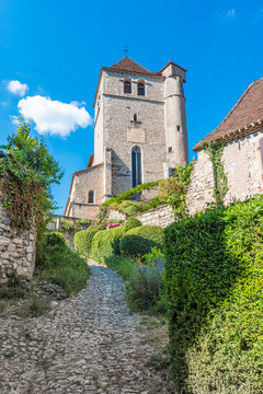 Saint Cirq Lapopie in Lot, France