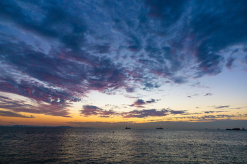 周防灘の朝焼けの始まり