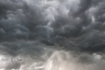 Poster de jardin Orage Dramatic cumulus storm clouds