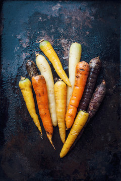 Different coloured carrots