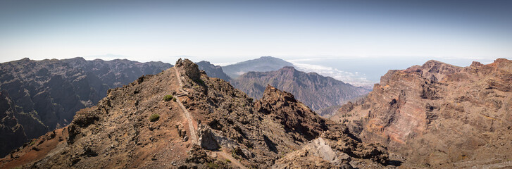 Fototapeta premium view of mountains