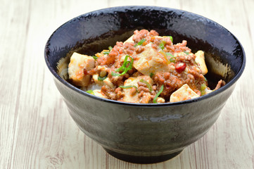 麻婆豆腐丼