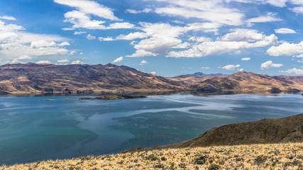 The blue waters of lake Lagunillas