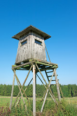 Jägerstand am Waldrand