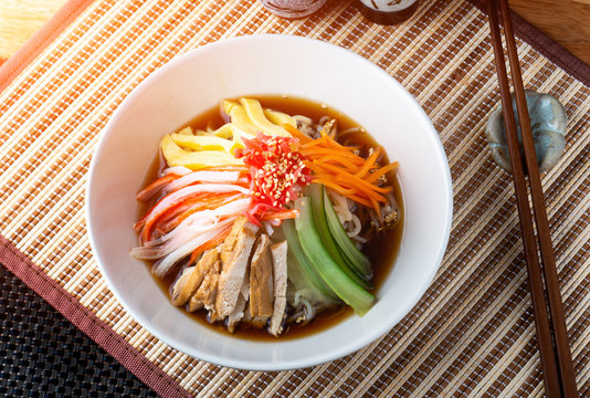 Chinese style mixed noodle.