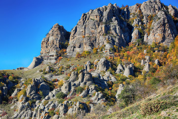 Fototapeta na wymiar Beautiful view of the Demerdzhi Mountains in Crimea. Autumn in the valley of ghosts
