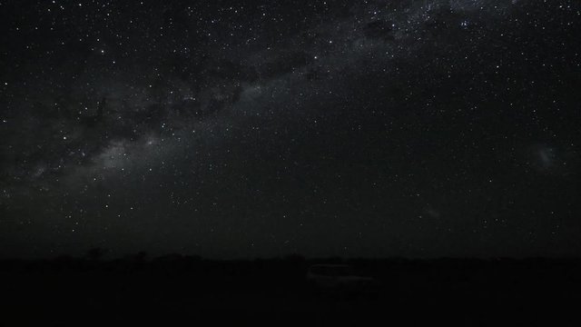 australia's sky by night Timelapse