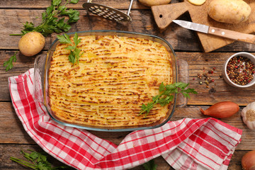 hachis parmentier, mashed potato with beef