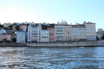 Obraz premium Lyon - Le Vieux Lyon vu depuis les quais de Saône