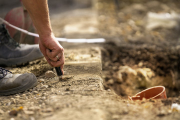 Bau Arbeiter Bagger Erde Schaufel Tiefbau Parplatzbau Anlagenbau