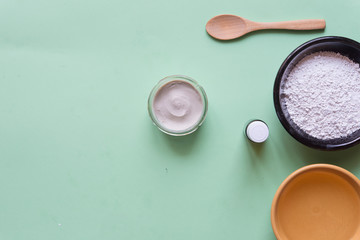 Deodorant white clay, tea tree, coconut oil