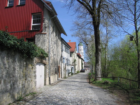 Stra&szlig;e mit Pflastersteinen in Wangen im Allg&auml;u