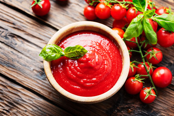 Bowl of tomato sauce