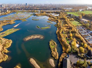 Foto op Plexiglas London wetland in the autumn © Alexey Fedorenko