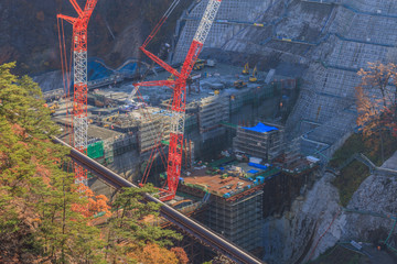   2017年秋の展望台から見た八ッ場ダム予定地の風景