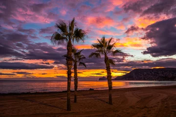 Fototapeten sunset on the beach © konstantin