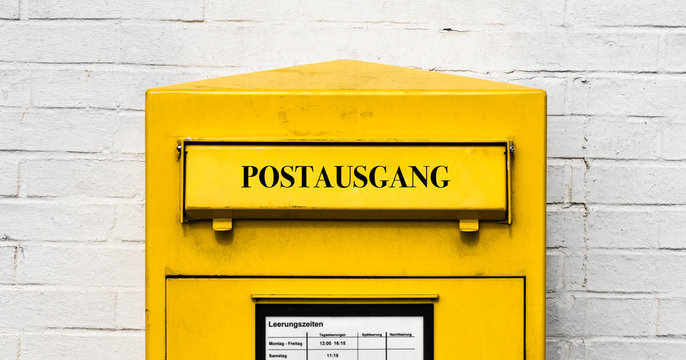 Postausgang Bilder - 360 F 233506654 FKMS1elrQeTxsskwZB7vnpFD2WPAbKTh