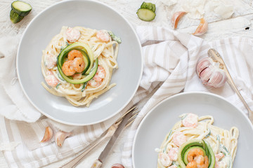 Lunguini shrimps and zucchini