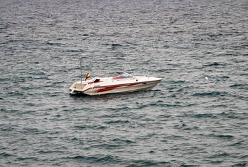 Fototapeta premium Motorboot im Meer