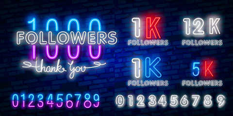 1000 followers neon sign on the wall. Realistic neon sign with number of followers. Vector illustration for celebrating a large number of subscribers in social networks. - obrazy, fototapety, plakaty