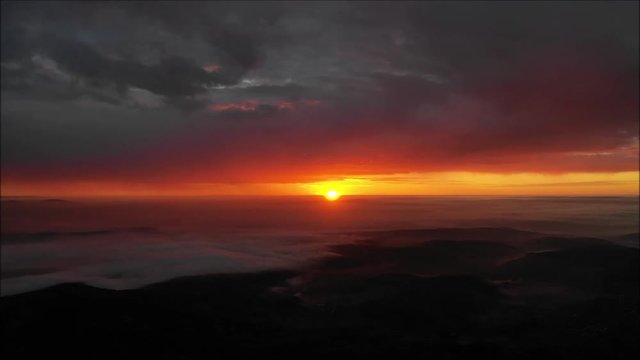 Sonnenaufgang in der Rh&ouml;n