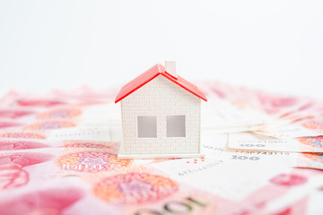Save money to buy a house / house model and RMB