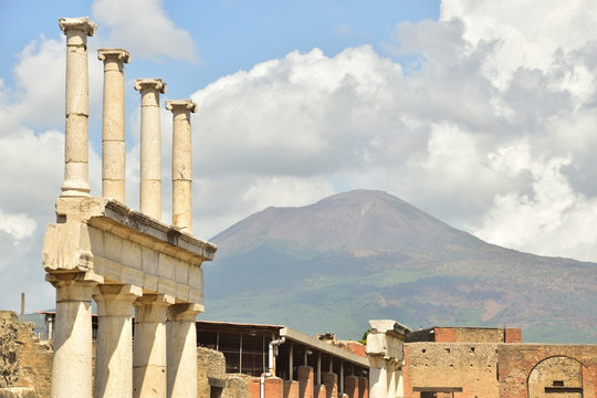 Pompeje kolumny