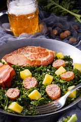 delicious kale Pan with pinkel and kassler