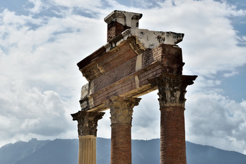 Pompeje kolumny © Barbara Bajorek