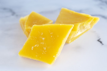  organic yellow natural beeswax for homemade natural  beauty and D.I.Y. project.