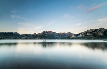 Pantano de Barrios de Luna