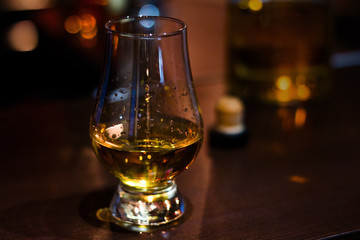 glencairn whiskey glass with single malt whiskey with space for text