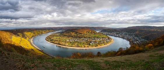 Die große Schleife (Rheinschleife Bopparder Hamm) des Rheins, Rheinland-Pfalz, Deutschland © kathomenden