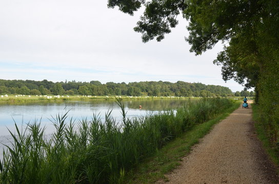le canal de nantes &agrave; brest - erdre