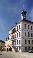 Obraz premium Europa, Deutschland, Sachsen, Landkreis Bautzen, Bischofswerda, Rathaus auf dem Marktplatz Altmarkt