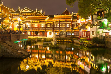 Shanghai. Pond in Yuyuan garden at night.