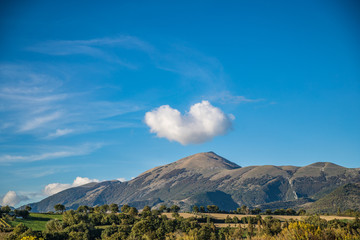 Paesaggio toscana Nuvola Cuore