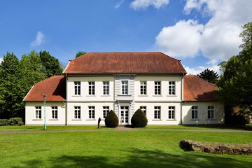 Former Oldenburg district court of 1806, later seat of the office administration, dwelling of the office captain and cadastre office, today outbuilding of the Cloppenburger local court, Cloppenburg, Lower Saxony, Germany, Europe