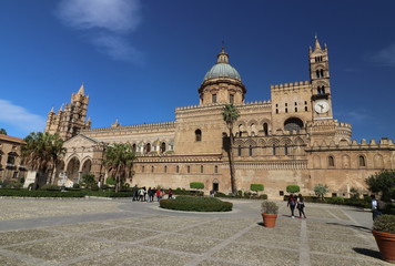 Fototapeta premium Cattedrale di Palermo Sicilia Italia