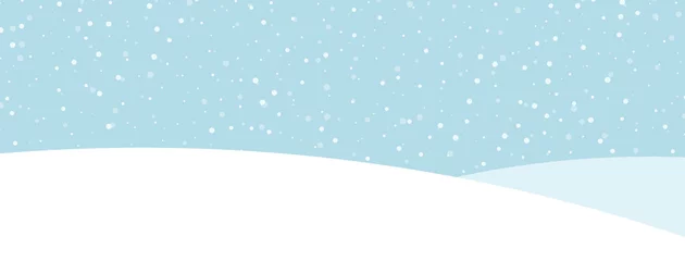 Rolgordijnen Blauwe banner met winterlandschap en sneeuw voor seizoens-, kerst- en nieuwjaarsontwerp. © Vjom
