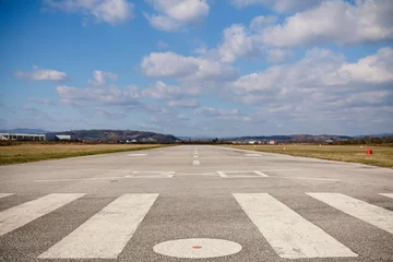 Papier Peint photo autocollant Aéroport air strip landscape